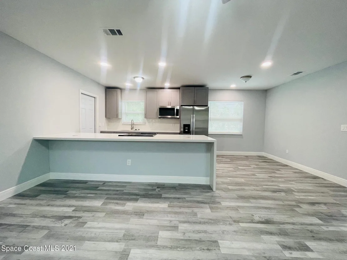 Photo of 716 Lund Circle