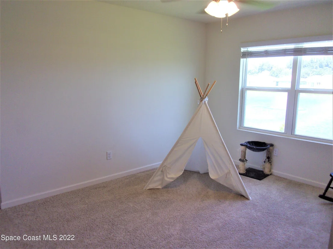 Photo of 735 Sorrento Drive