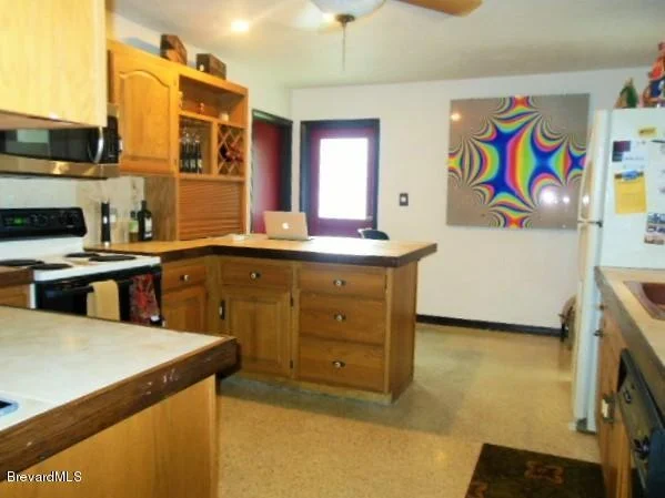 Photo of 530 Pine Tree Drive