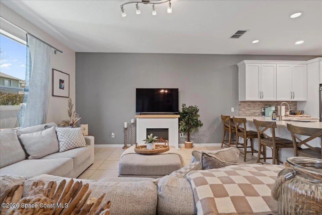 Photo of Unit 39 at 3271 Titanic Circle