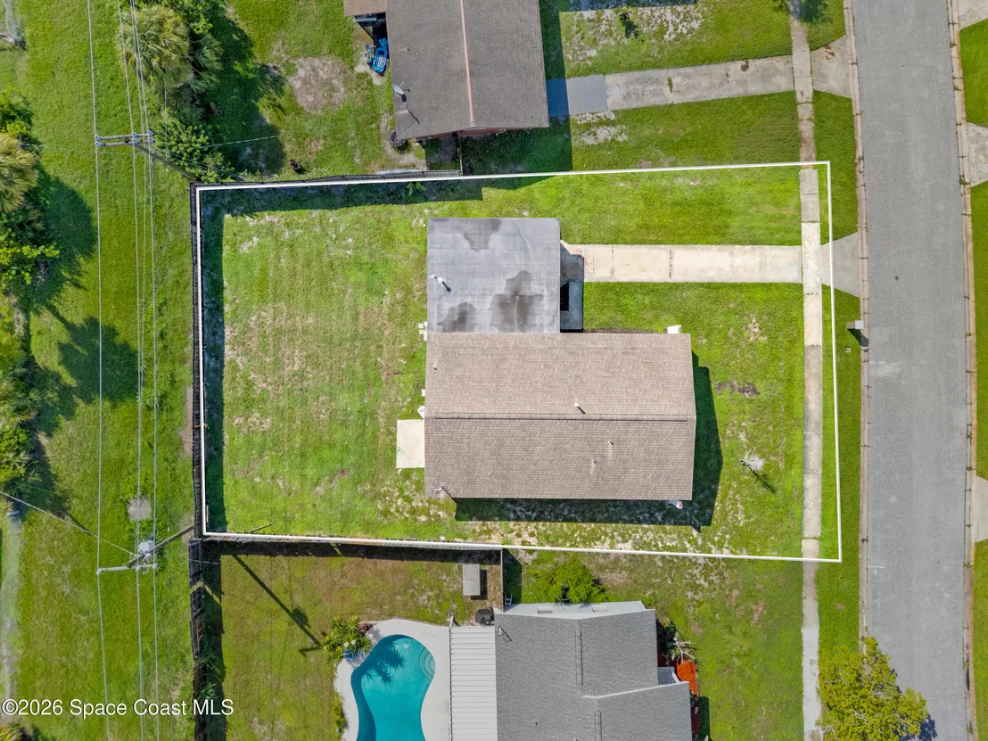 Photo of 956 Beechfern Lane