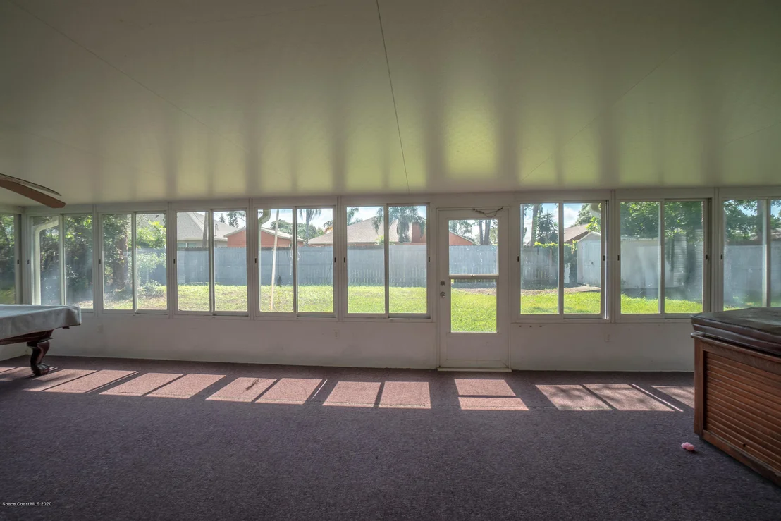 Photo of 6387 Cable Avenue