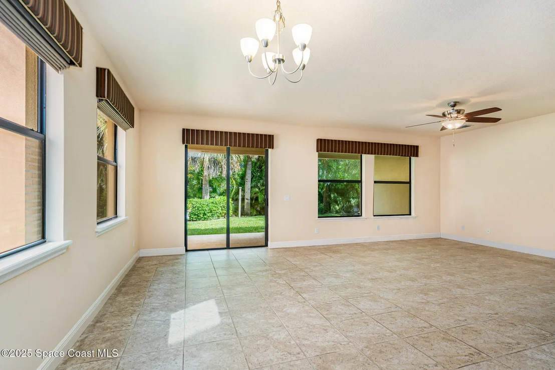 Photo of 454 Point Lobos Drive