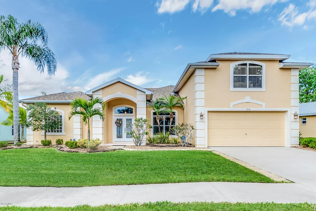 Photo of 4958 Alamanda Drive
