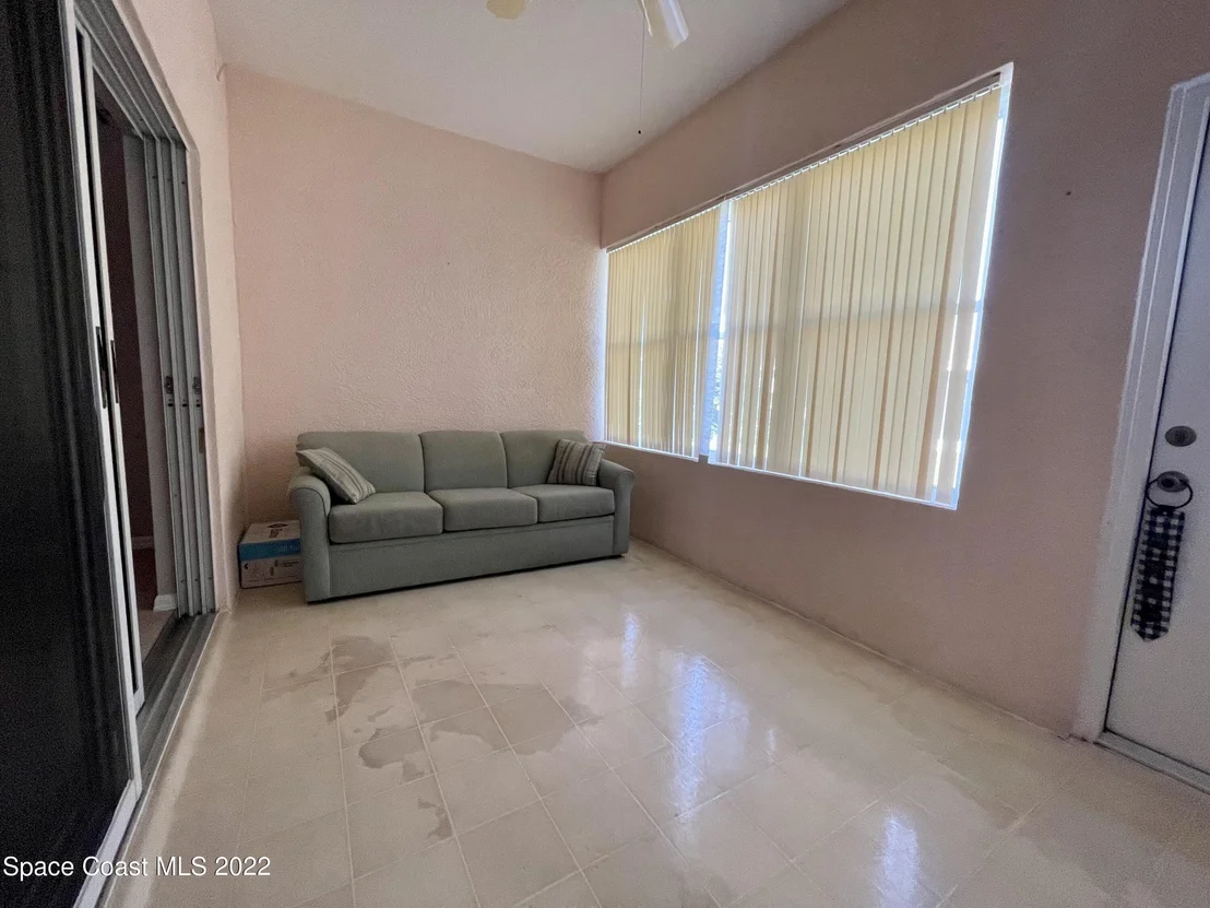 Photo of 1057 S Fork Circle