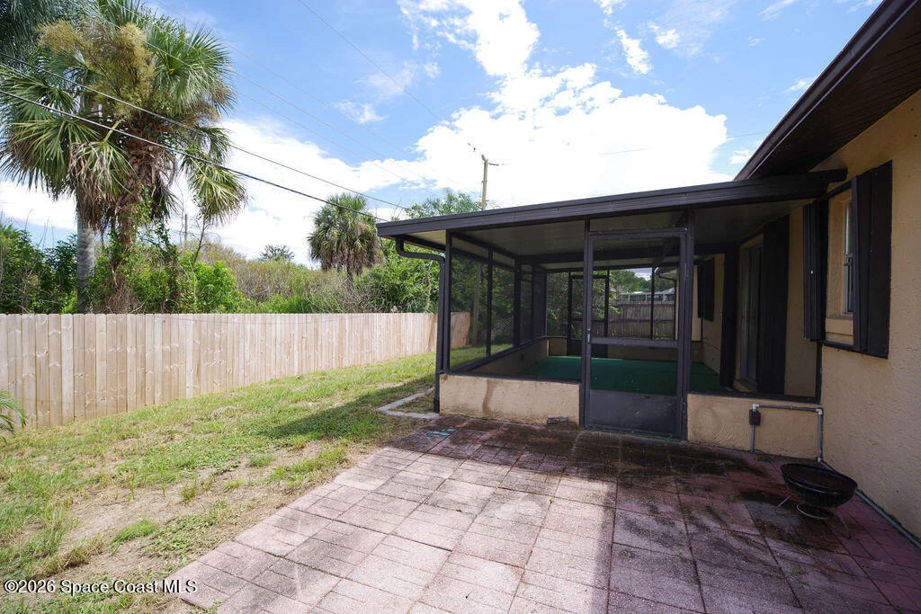Photo of 4925 Cocoanut Drive