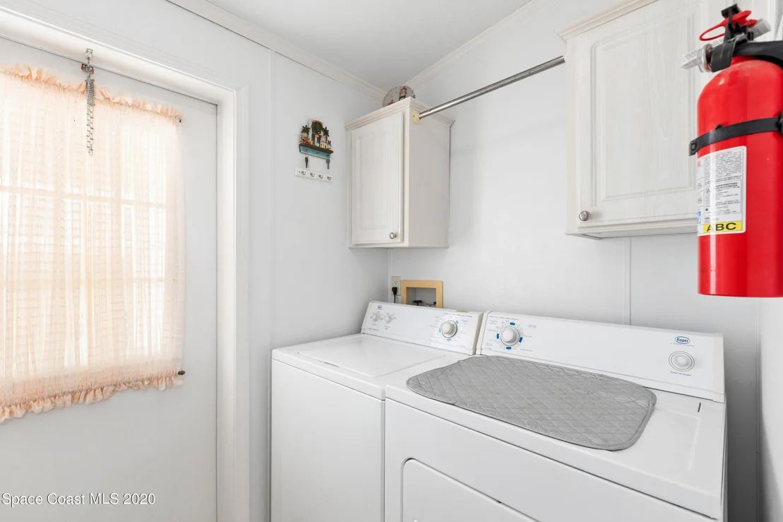 Photo of 7626 Niantic Avenue