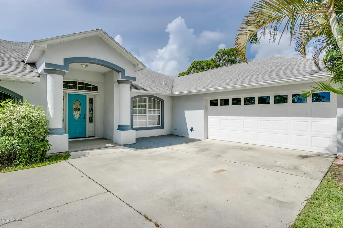 Photo of 3825 Grant Road