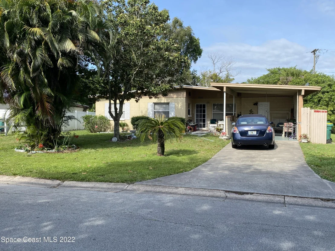 Photo of 1015 Montclair Road