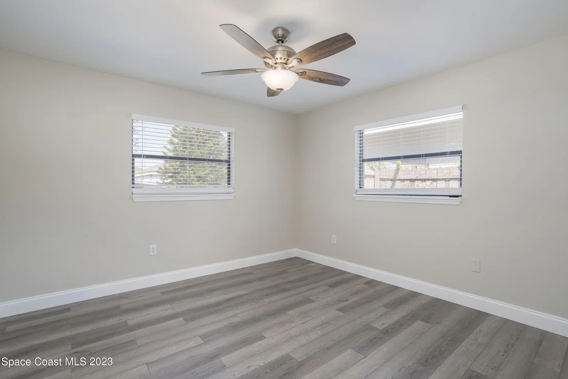 Photo of 34 Knollwood Drive