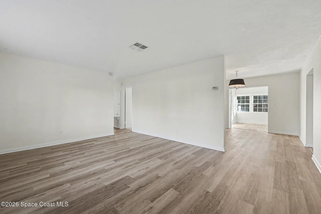 Photo of 500 Wisteria Drive