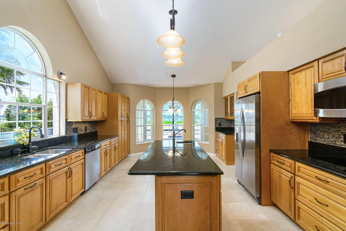 Photo of 454 Lanternback Island Drive