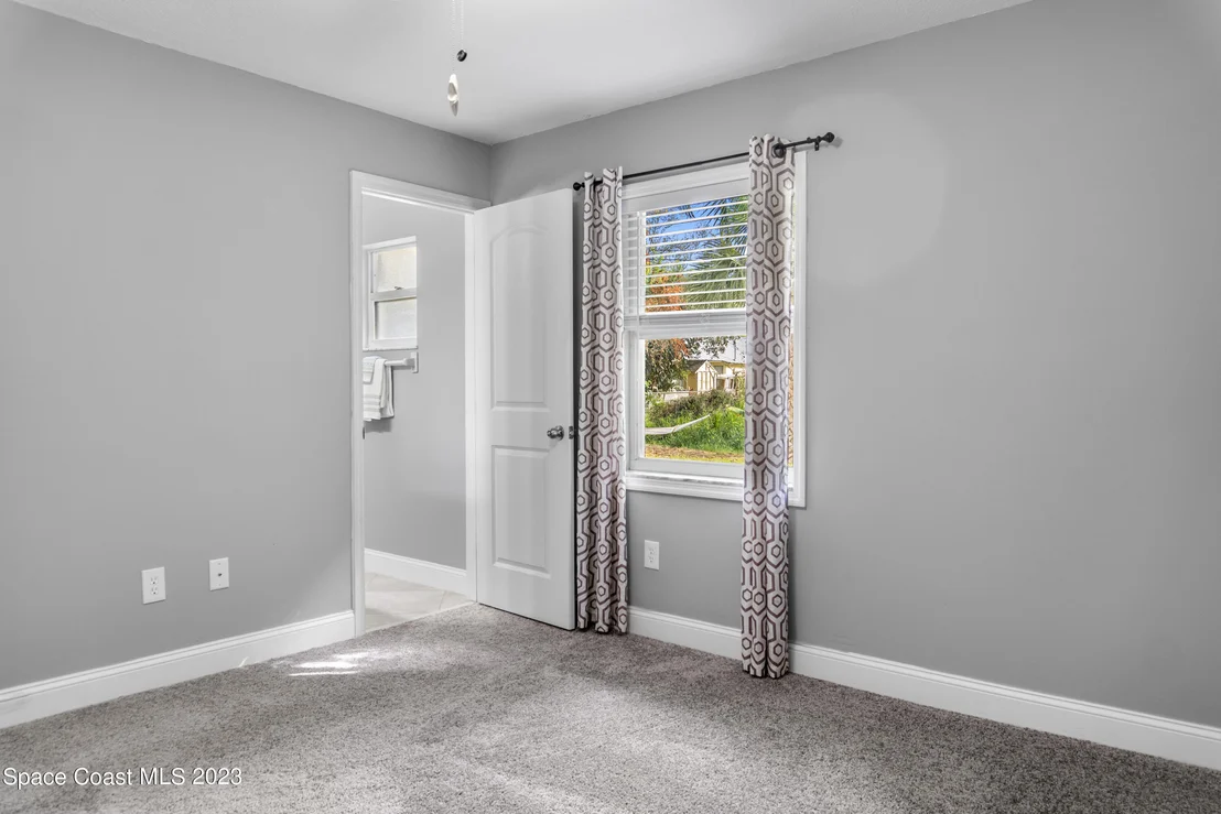 Photo of 189 Easy Street