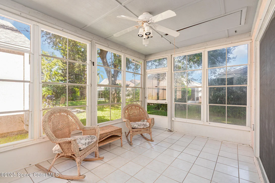 Photo of 955 S South Fork Circle
