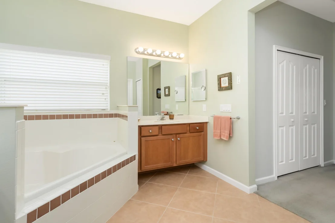 Photo of 6945 Lovington