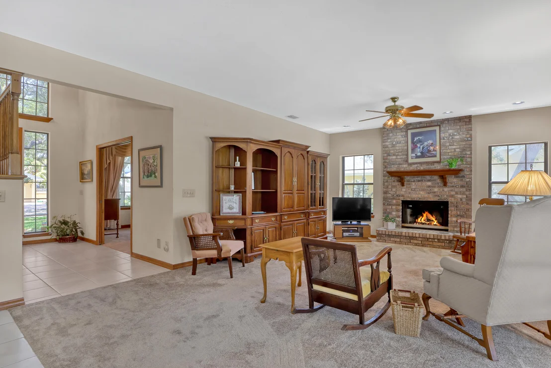 Photo of 561 Nightingale Drive