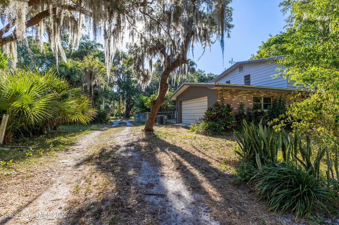 Photo of 3340 Turtle Mound Road