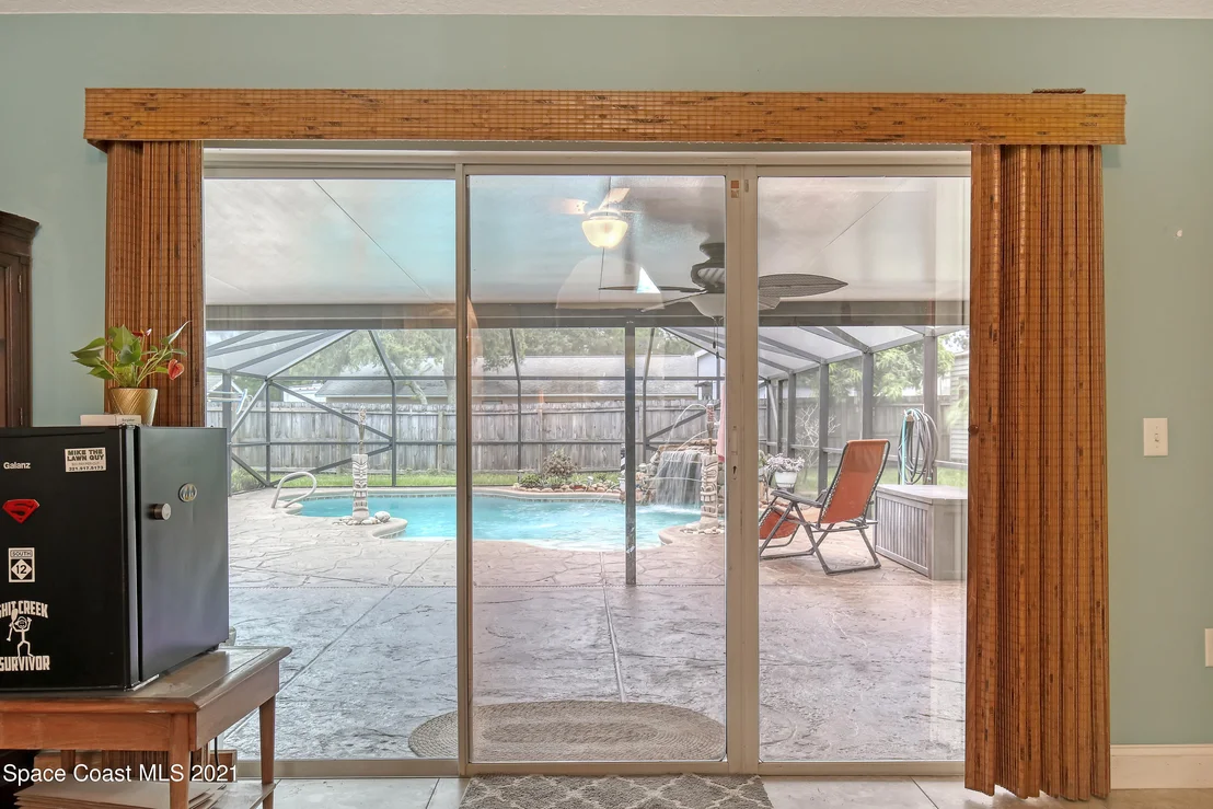 Photo of 6380 Manila Drive