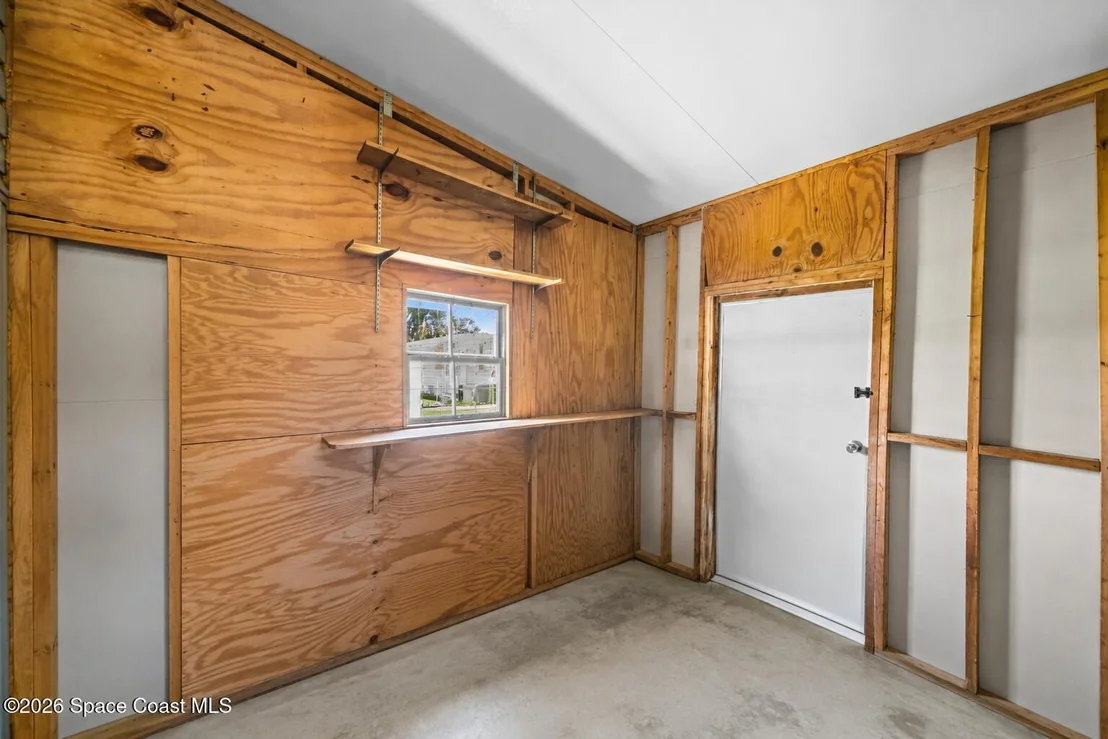 Photo of 602 N Dolphin Circle