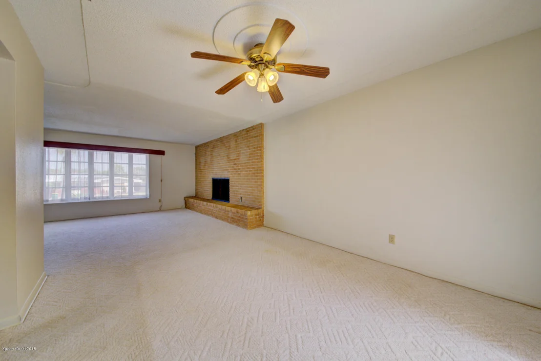 Photo of 381 Chester Drive