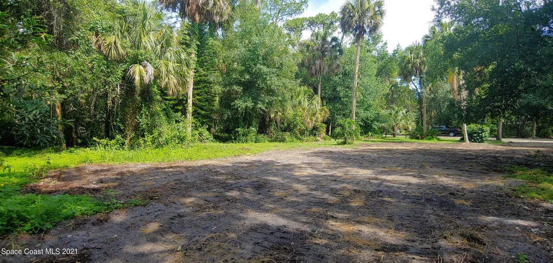 Photo of 5819 Crane Road