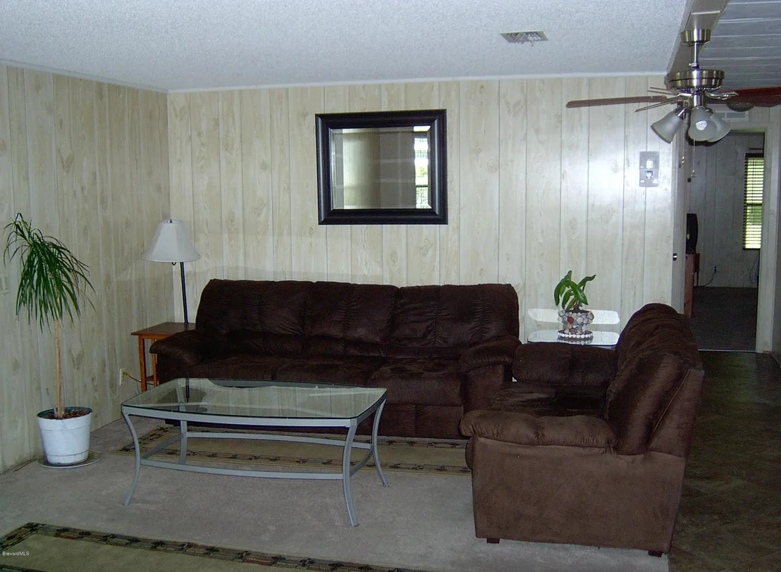 Photo of 542 Jennifer Circle