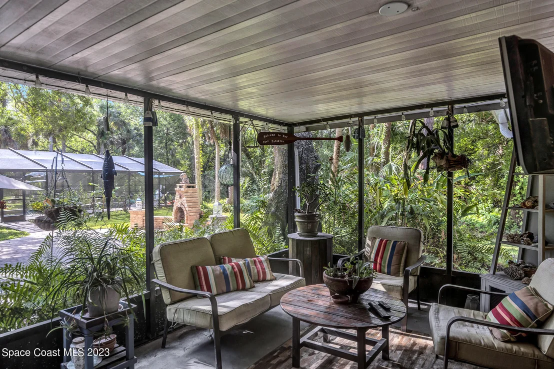 Photo of 2365 Homestead Lane