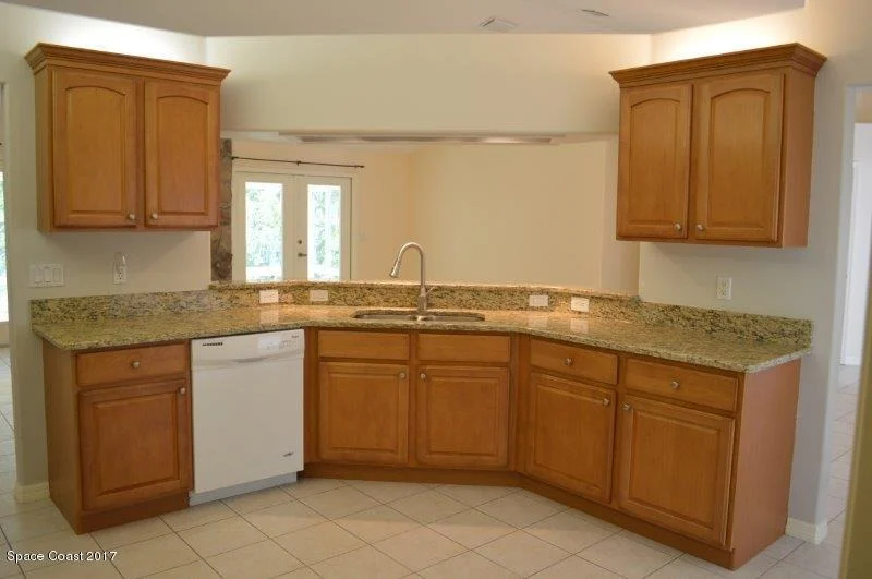 Photo of 869 Shoshone Lane
