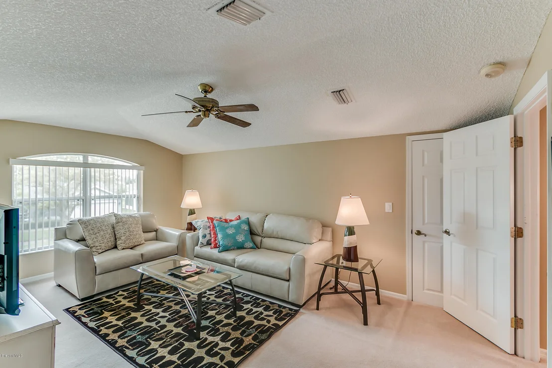 Photo of 4958 Alamanda Drive