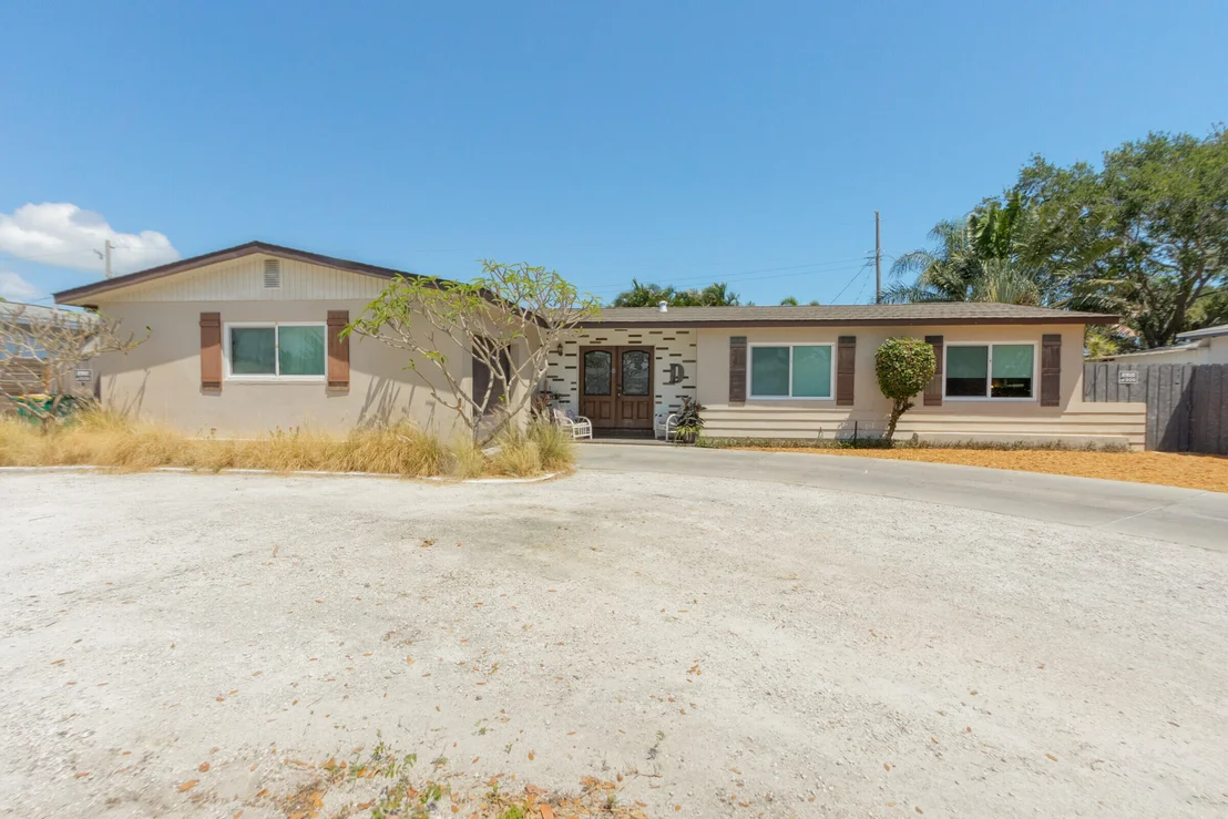 Photo of 325 Apollo Drive