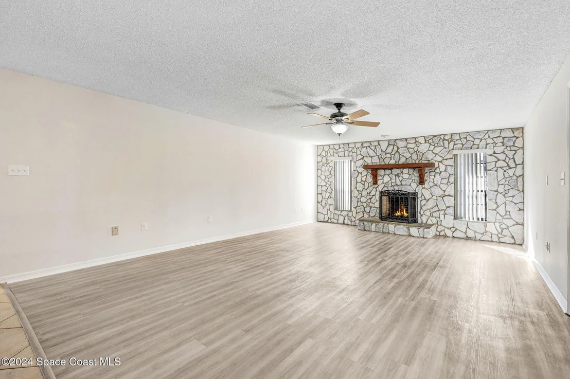 Photo of 281 Sandy Run