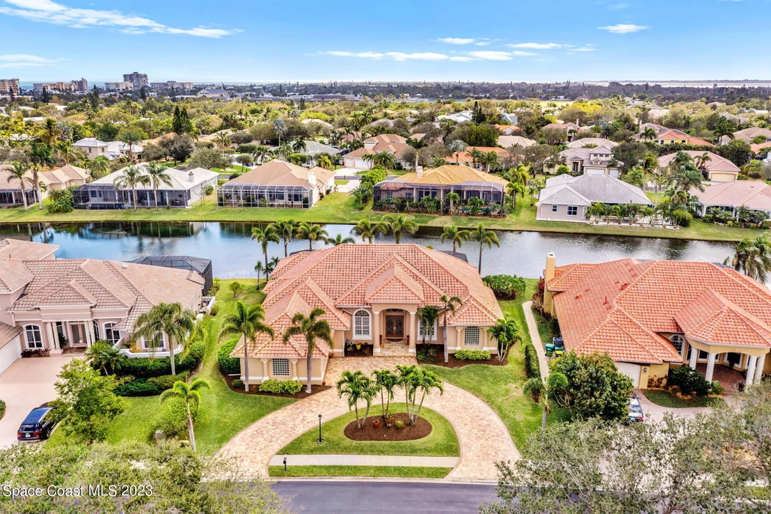 Photo of 325 Normandy Drive