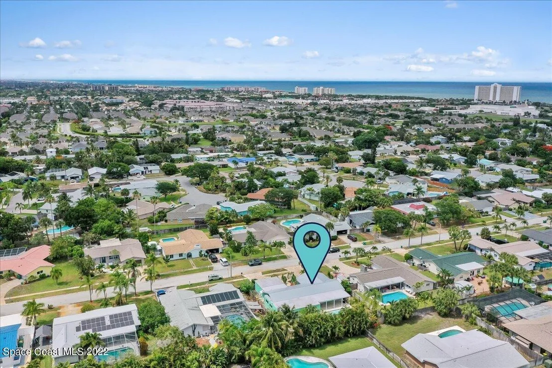 Photo of 239 Sand Pine Road