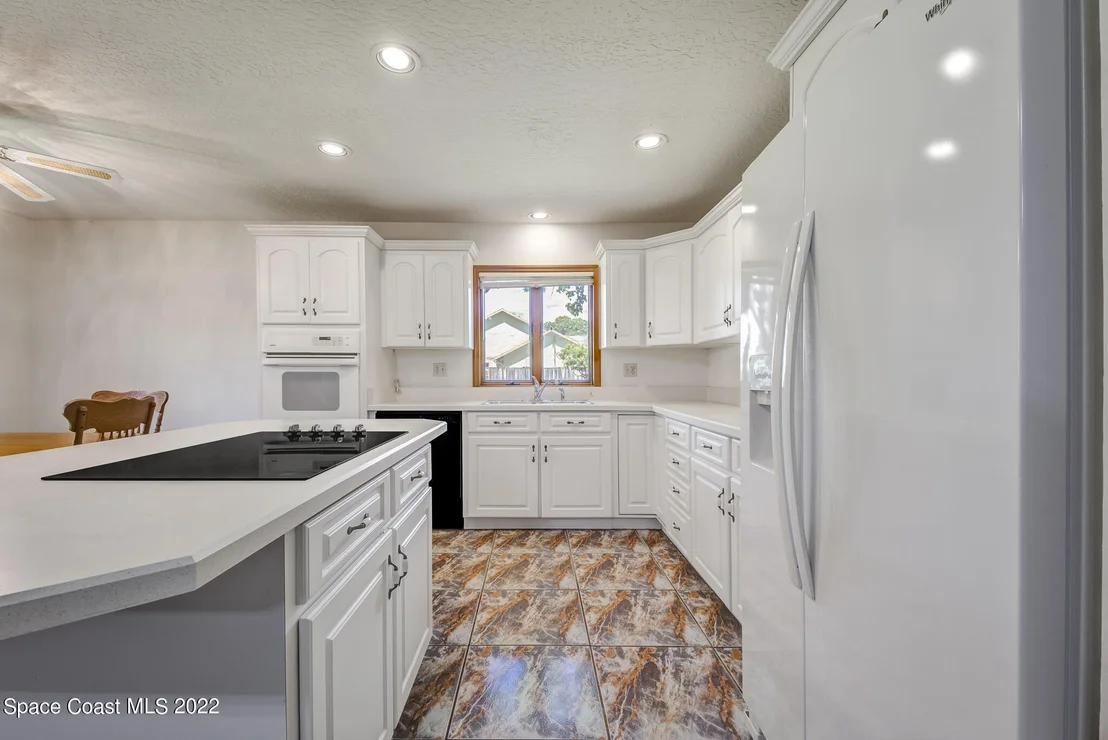 Photo of 6320 Ember Avenue