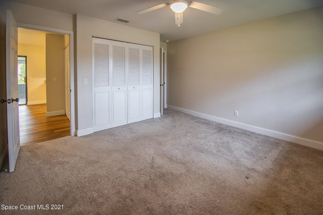 Photo of 2455 Lakeview Drive