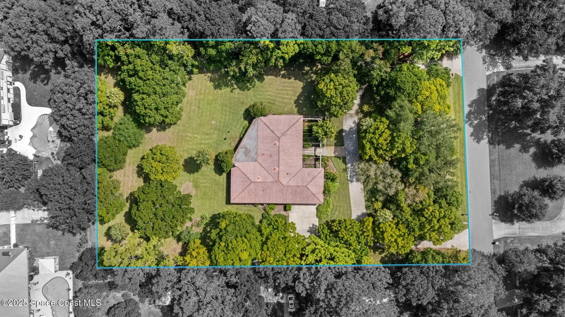 Photo of 1185 Ashlyn Drive