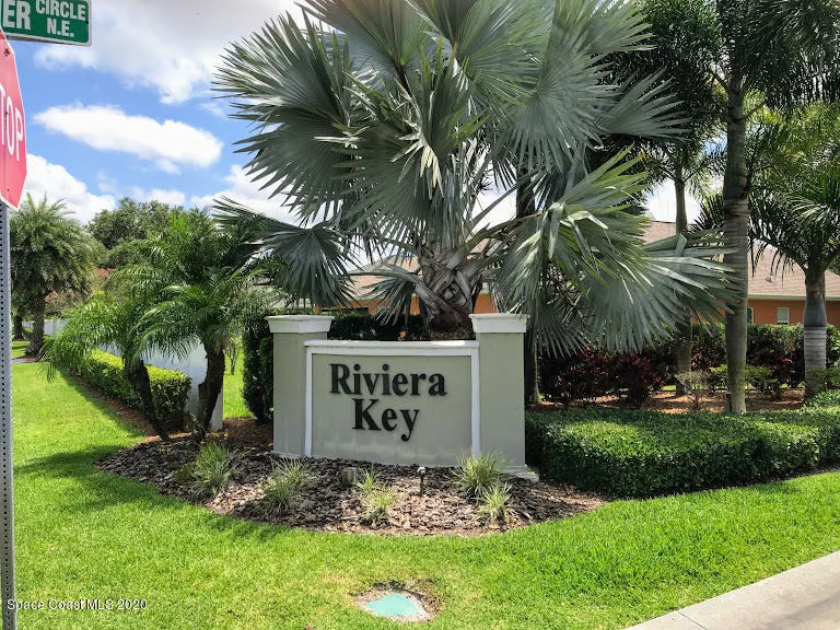 Photo of 980 Tavernier Circle NE