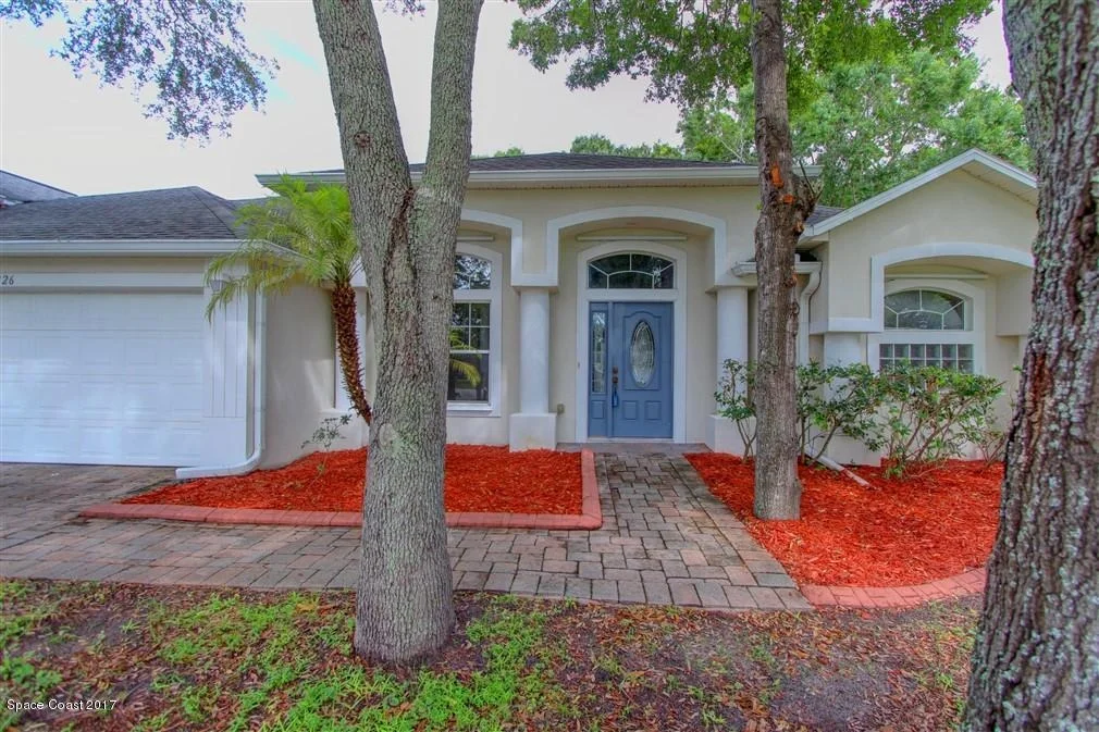 Photo of 326 Park Hill Boulevard