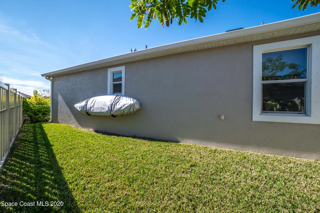Photo of 7684 Poulicny Lane