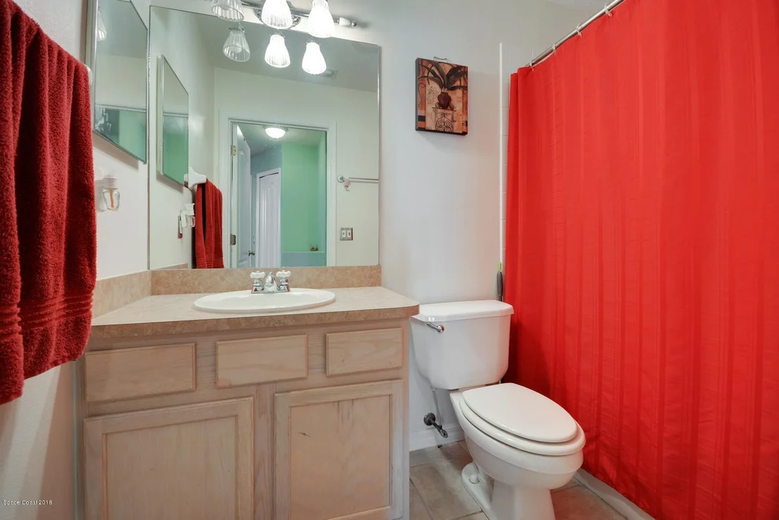 Photo of 973 Villa Drive