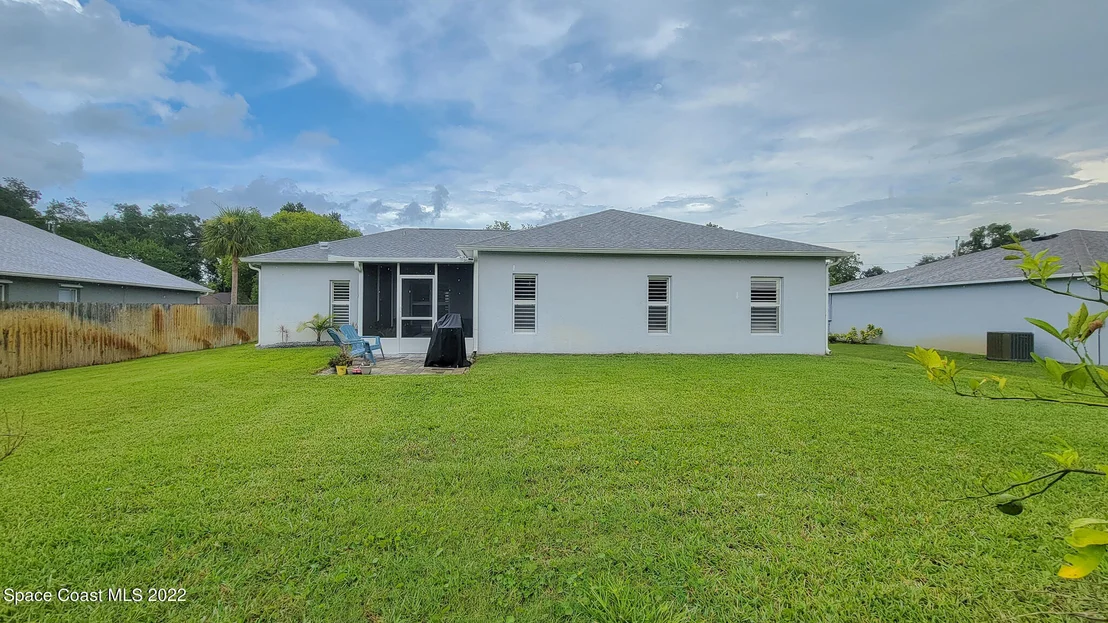 Photo of 4330 Ponds Drive