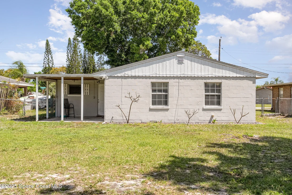 Photo of 604 Wisteria Drive