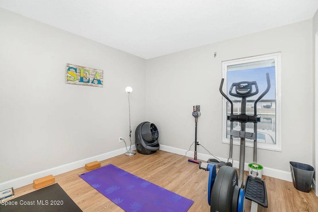 Photo of 1008 SABAL GROVE Drive