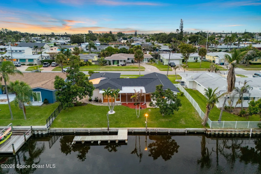 Photo of 462 Sandpiper Drive