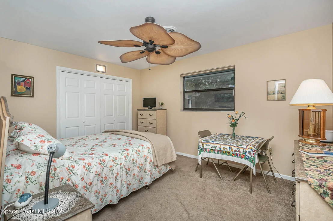 Photo of 1037 Fairlawn Drive