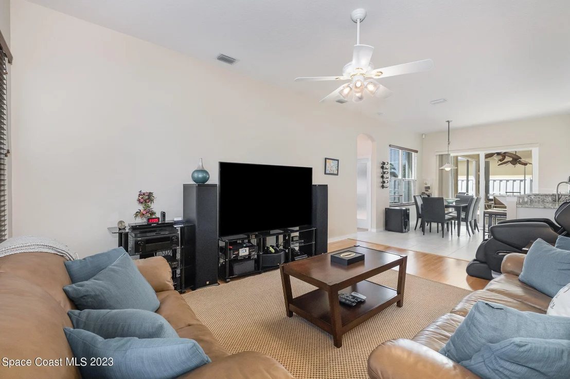 Photo of 4015 Estancia Way