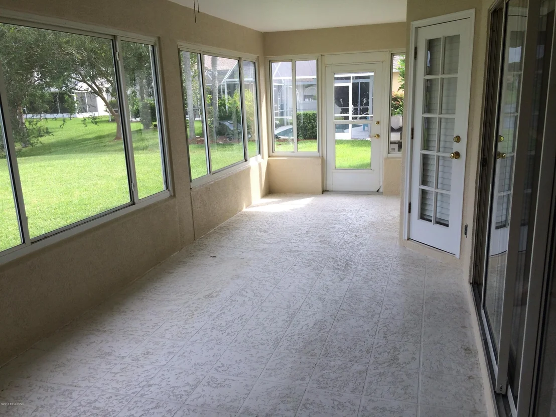 Photo of 740 Lake Drive