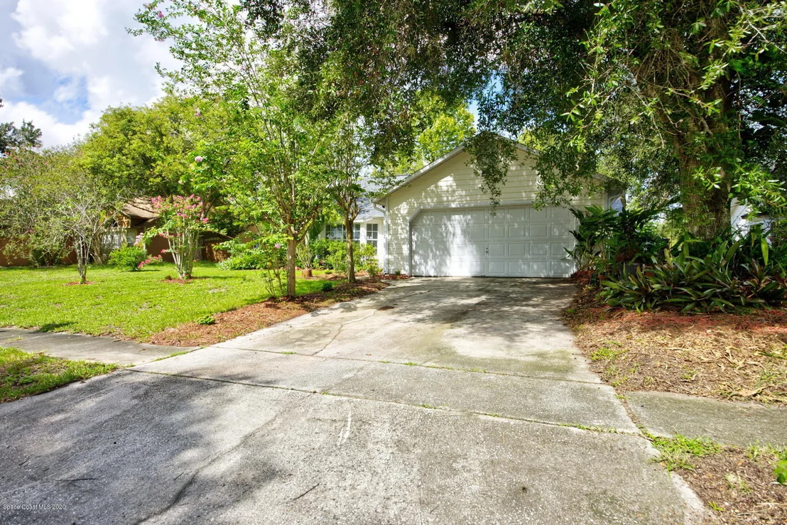 Photo of 2620 Coventry Lane