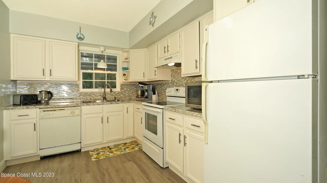Photo of 4112 Sweet Bay Drive
