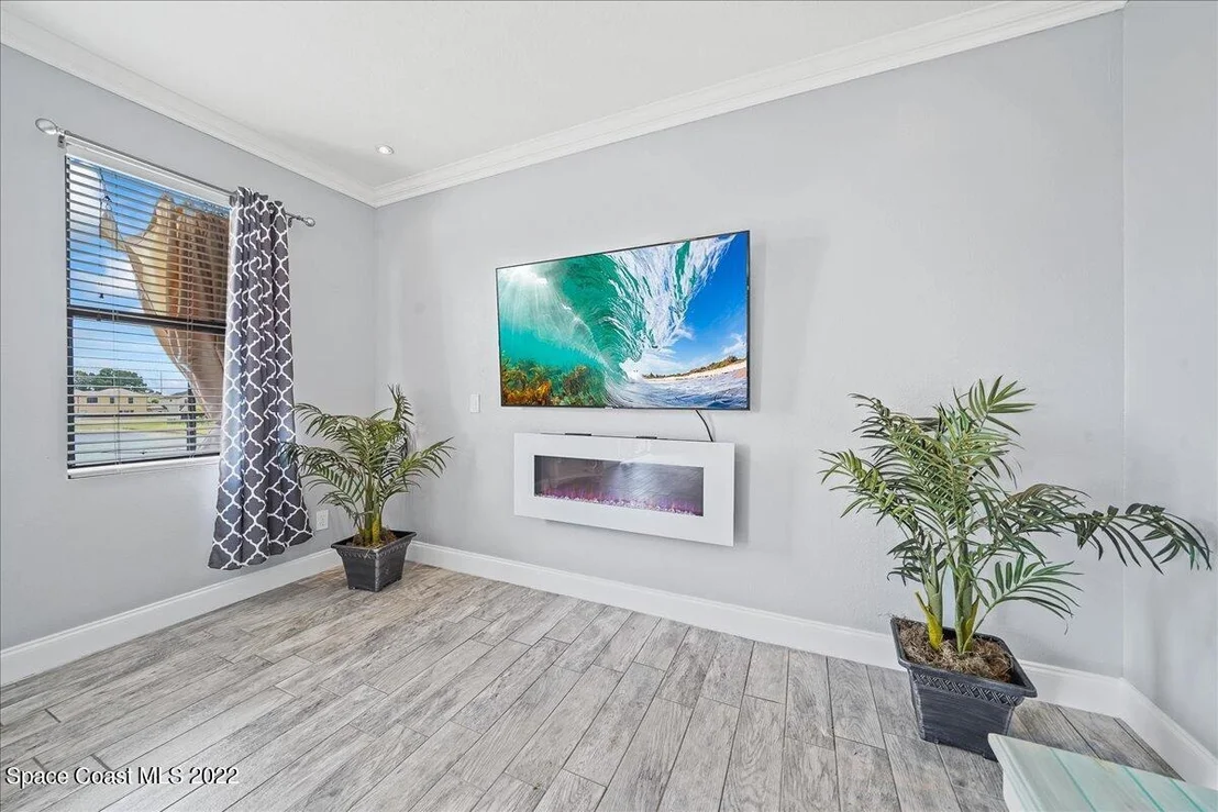 Photo of 1405 Talon Way